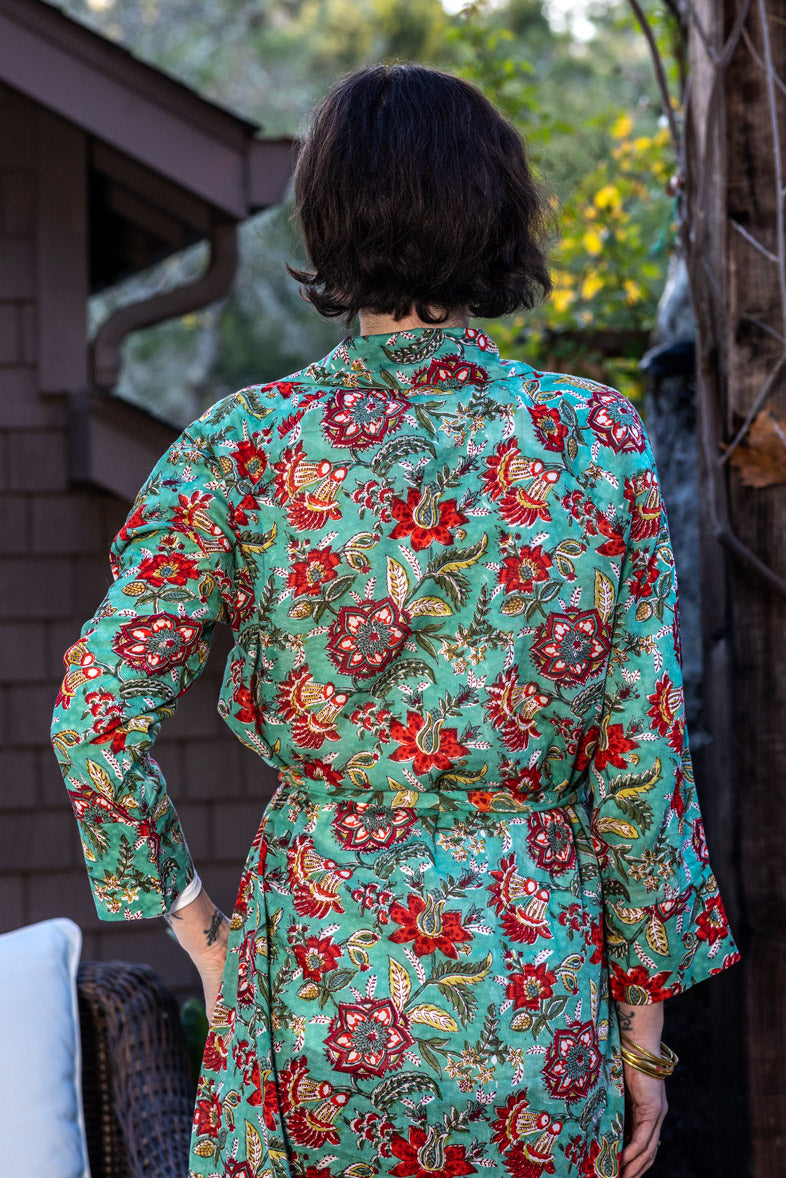 Fun Floral Kimono w/Collar