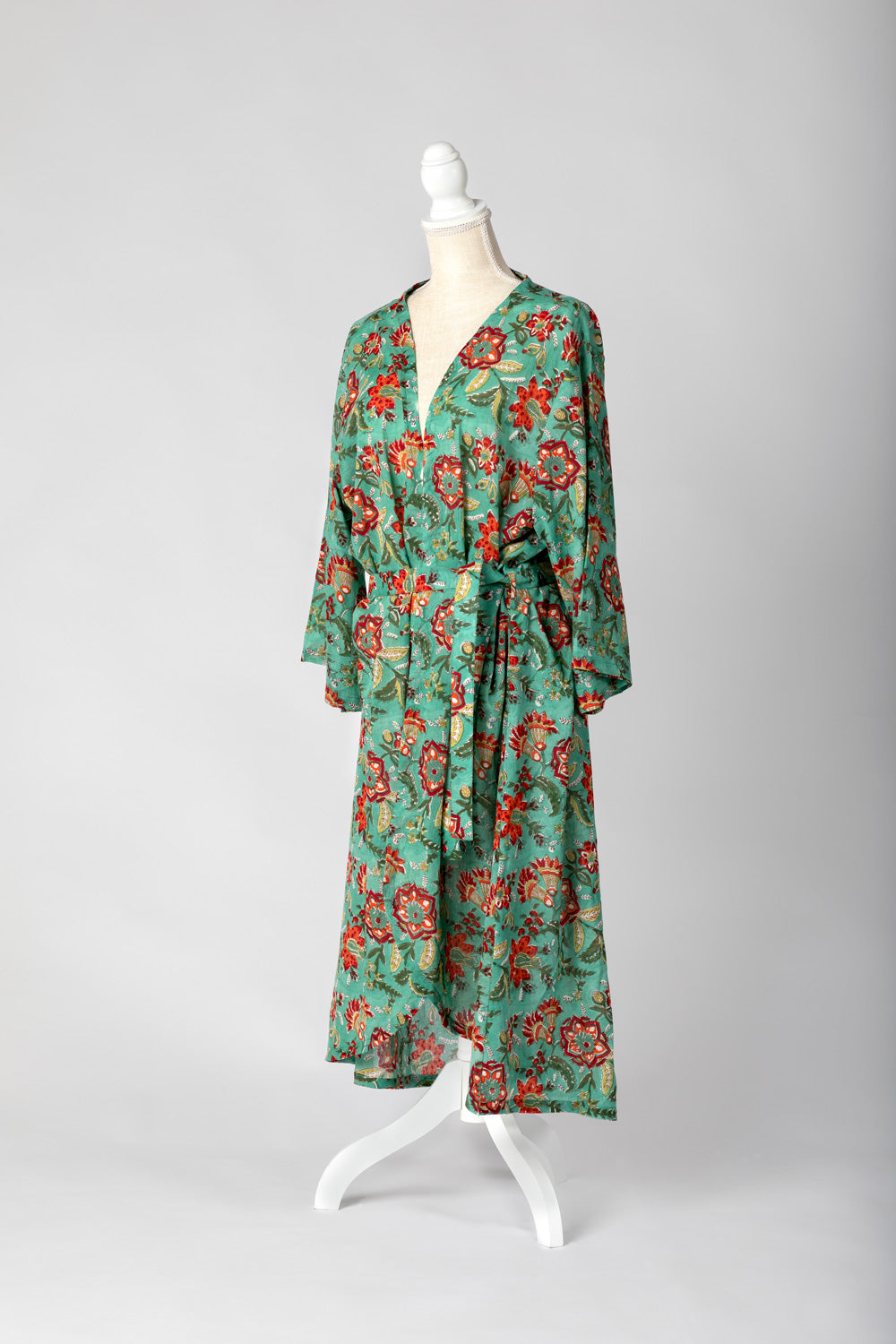 Fun Floral Kimono w/o Collar